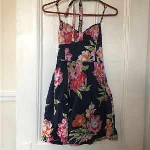Cute floral hollister sun dress
